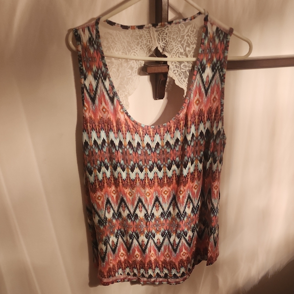 FIRM PRICE No Boundaries Zigzag Pattern Tank Top - Red, Blue, Black